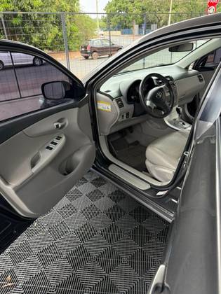 TOYOTA COROLLA 2.0 XEI 16V FLEX 4P AUTOMÁTICO